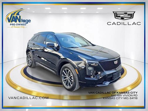 2024 Cadillac XT4 Sport