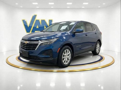 Blue Glow Metallic 2022 Chevrolet Equinox LS