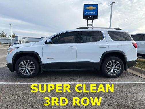 2017 GMC Acadia SLE-2