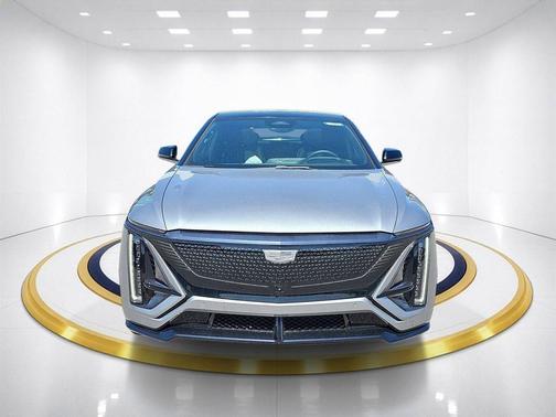 Argent Silver Metallic 2026 Cadillac LYRIQ V Premium