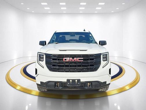 Summit White 2024 GMC Sierra 1500 Pro