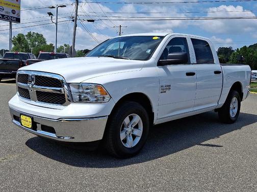 2022 RAM 1500 Classic SLT