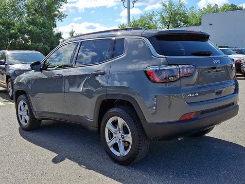2023 Jeep Compass Latitude