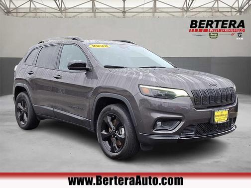 2023 Jeep Cherokee Altitude Lux