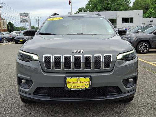 2022 Jeep Cherokee Latitude Lux