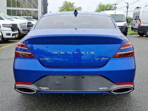 2022 Genesis G70 3.3T
