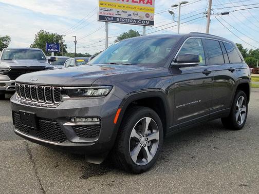 2024 Jeep Grand Cherokee 4xe Base