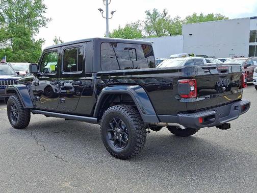 2025 Jeep Gladiator Sport