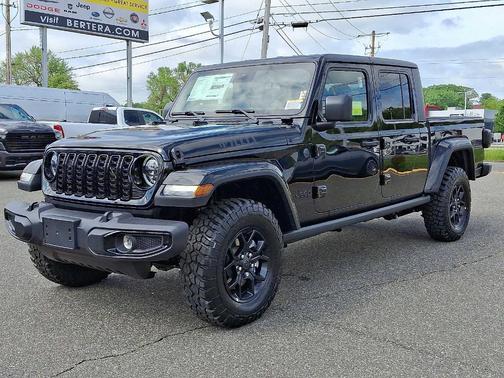 2025 Jeep Gladiator Sport