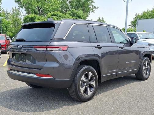2024 Jeep Grand Cherokee 4xe Base
