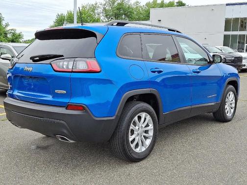 2022 Jeep Cherokee Latitude Lux