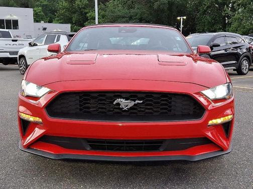 2022 Ford Mustang EcoBoost Premium