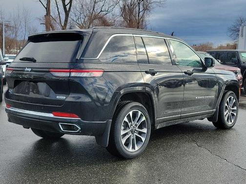 2024 Jeep Grand Cherokee 4xe Overland