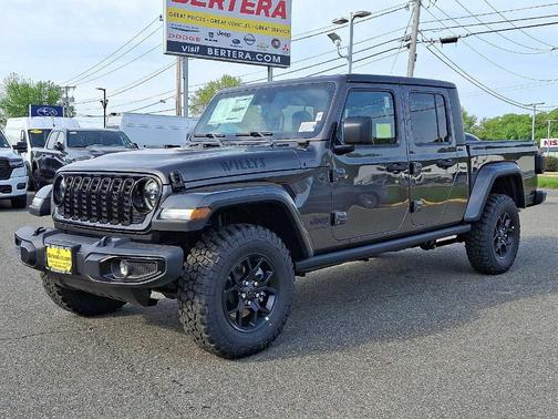 2025 Jeep Gladiator Sport