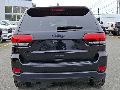 2018 Jeep Grand Cherokee Upland