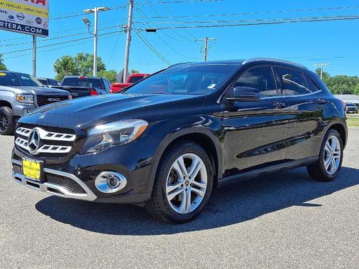 2018 Mercedes-Benz GLA 250 Base 4MATIC