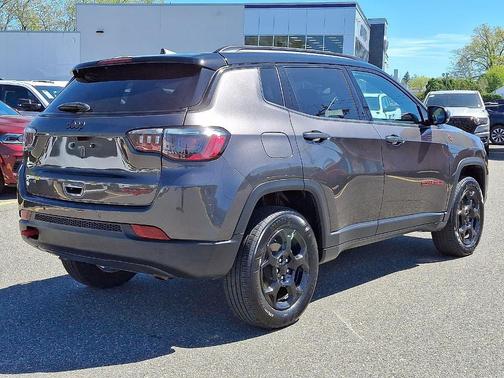 2024 Jeep Compass Trailhawk
