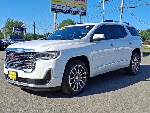 2021 GMC Acadia Denali