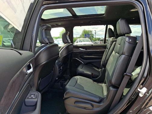 2025 Jeep Grand Cherokee L Overland