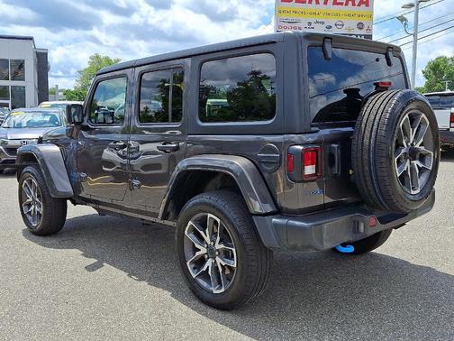 2024 Jeep Wrangler 4xe Sport