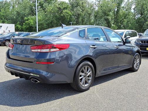2020 Kia Optima LX