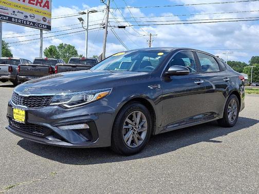 2020 Kia Optima LX