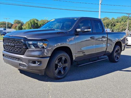 2022 RAM 1500 Big Horn Quad Cab 4x4 64' Box
