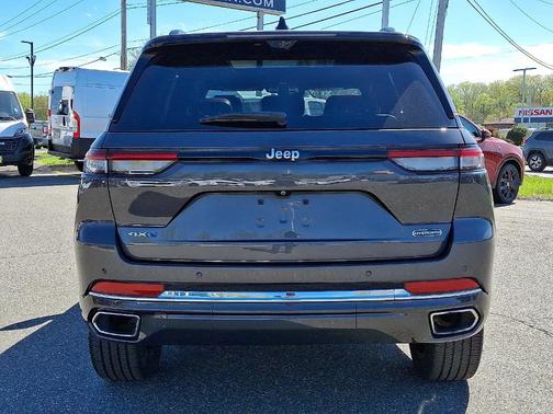 2023 Jeep Grand Cherokee 4xe Overland