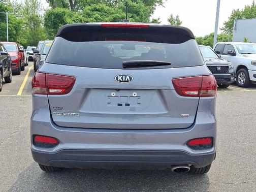 2020 Kia Sorento LX