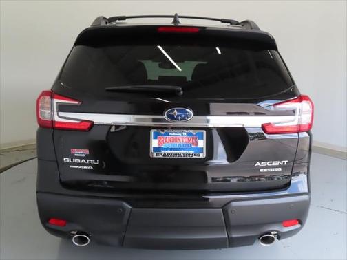 2025 Subaru Ascent Limited 8-Passenger