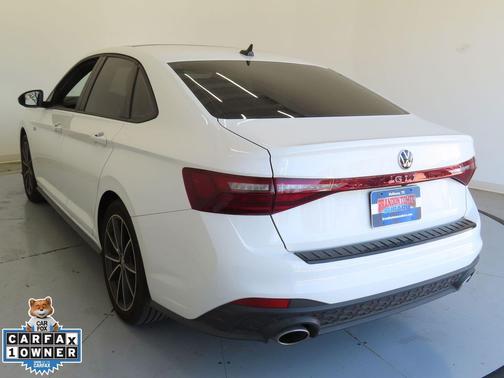 2025 Volkswagen Jetta GLI 2.0T Autobahn