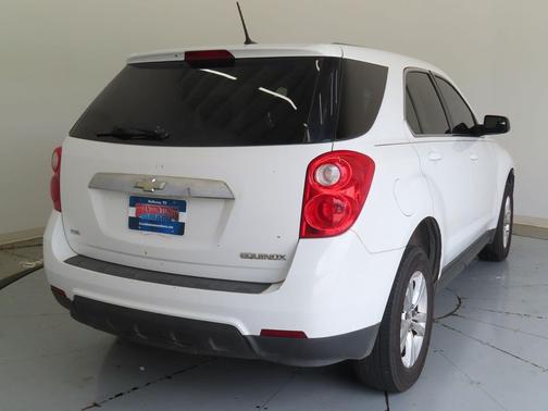 Summit White 2013 Chevrolet Equinox LS