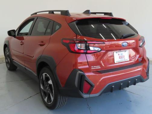 Sun Blaze Pearl 2025 Subaru Crosstrek Limited