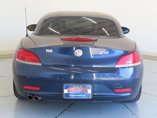Deep Sea Blue Metallic 2015 BMW Z4 sDrive28i