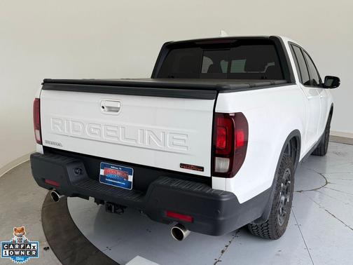 Platinum White Pearl 2025 Honda Ridgeline TrailSport+