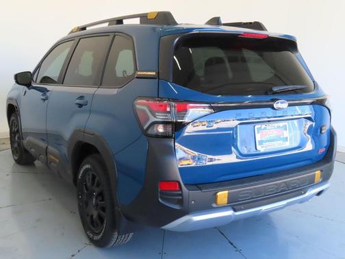 Geyser Blue 2026 Subaru Forester Wilderness