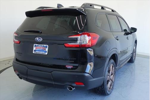 2025 Subaru Ascent Base