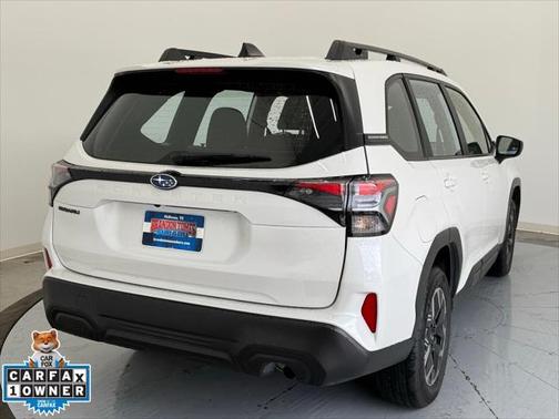 2025 Subaru Forester Base