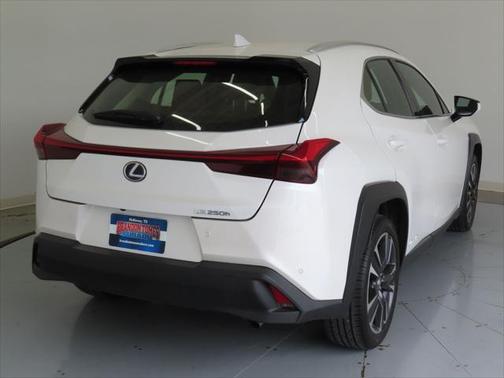 2021 Lexus UX 250h Base