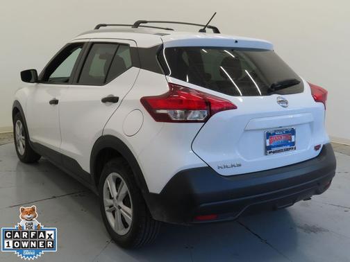 2019 Nissan Kicks S