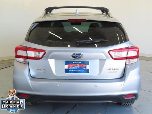 Ice Silver Metallic 2017 Subaru Impreza 2.0i Limited