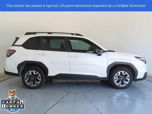 2025 Subaru Forester Base