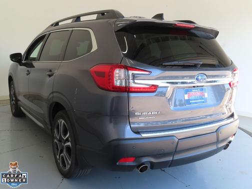 Gray Metallic 2025 Subaru Ascent Limited 7-Passenger