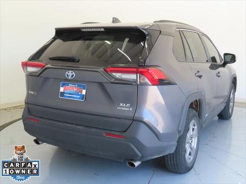 2022 Toyota RAV4 Hybrid XLE