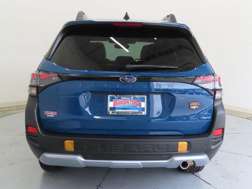 Geyser Blue 2026 Subaru Forester Wilderness