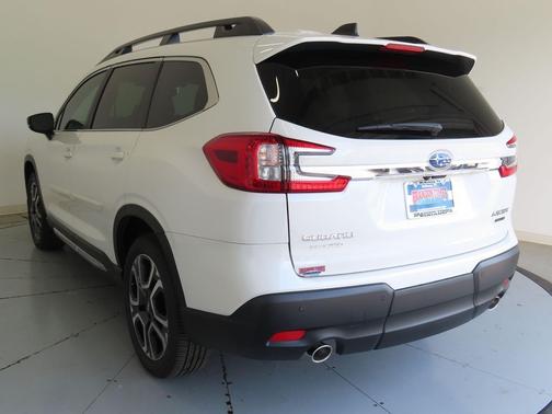 Crystal White Pearl 2026 Subaru Ascent Limited 7-Passenger