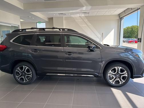 2025 Subaru Ascent Limited 7-Passenger