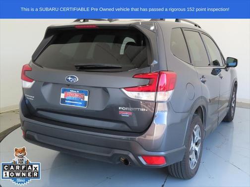 2022 Subaru Forester Premium