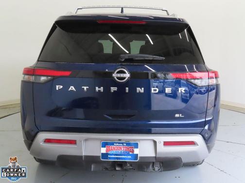 Deep Ocean Blue Pearl 2023 Nissan Pathfinder SL FWD
