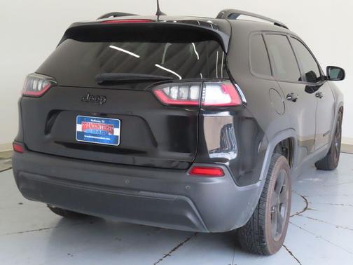 Diamond Black Crystal Pearlcoat 2021 Jeep Cherokee Altitude